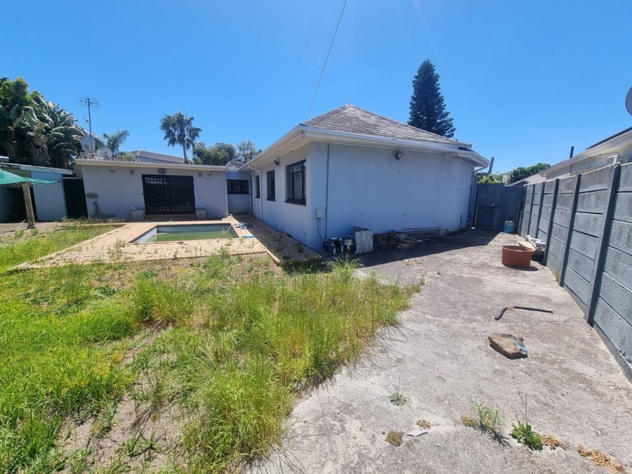 4 Bedroom Property for Sale in Claremont Western Cape